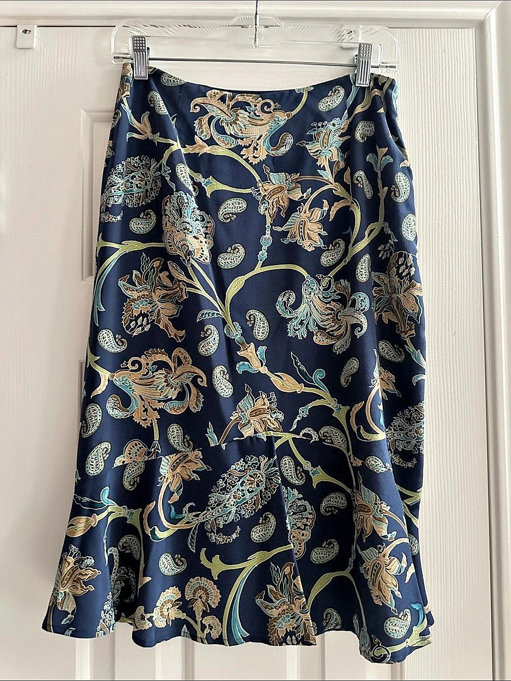 Talbots vintage Paisley Silk A-Line Skirt Blue Size 6 Ruffle Hem Retro Classic